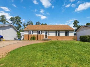 18 SE Clark Cres, Wood Buffalo, AB T9H 1M8