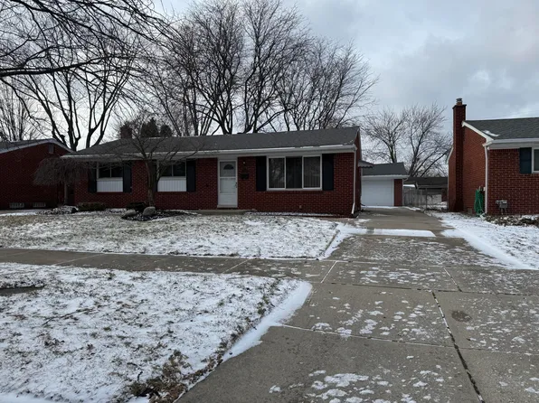 7767 N Henry Ruff Rd, Westland, MI 48185