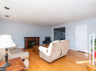 7540 Mayland St, Philadelphia, PA 19138