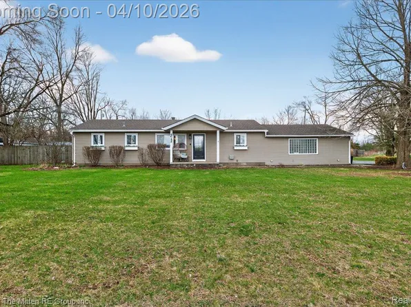 48188 Harris Rd, Belleville, MI 48111