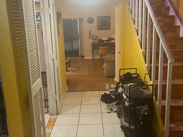 3954 Inverrary Dr, Lauderhill, FL 33319