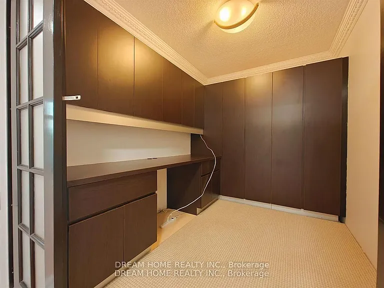 10 Northtown Way #316 — Photo 7