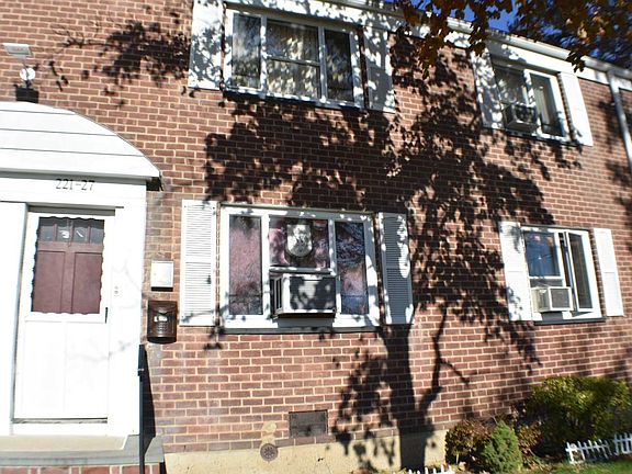 2nd image of 221-27 Braddock Ave