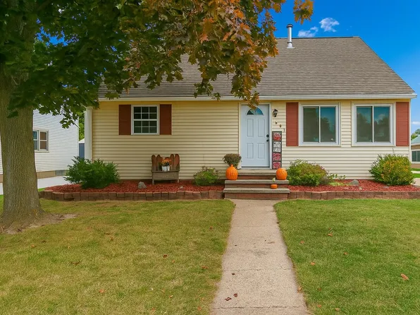 339 S Pine St, Kimberly, WI 54136