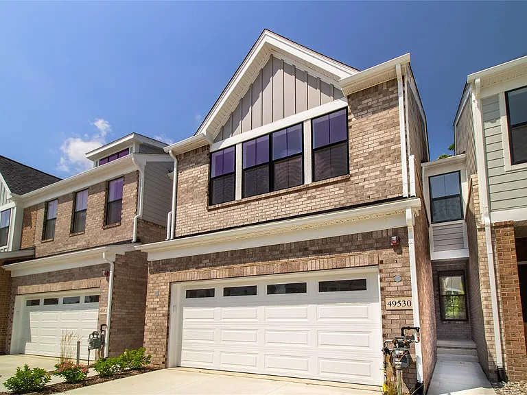 49530 Coldwater Ridge Dr — Photo 2