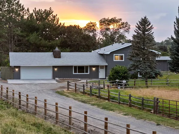 3983 N 2300 E, Filer, ID 83328