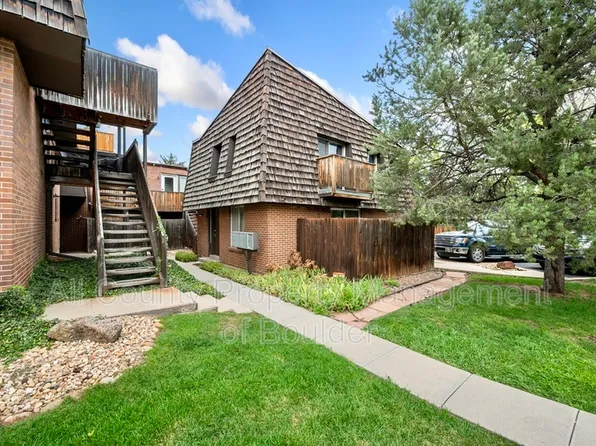 745 Thomas Dr APT 19, Boulder, CO 80303