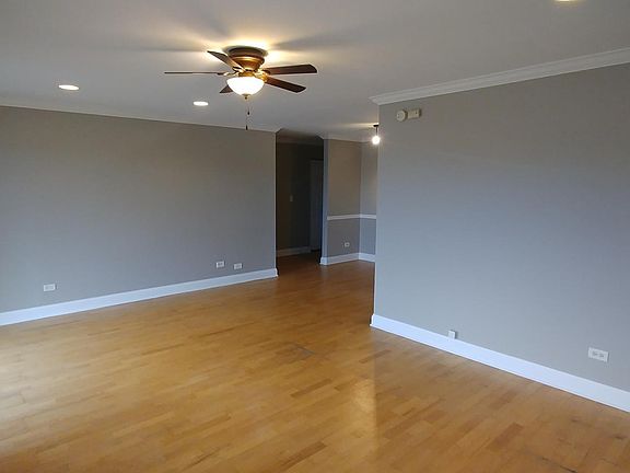 2nd image of 680 Marilyn Ave