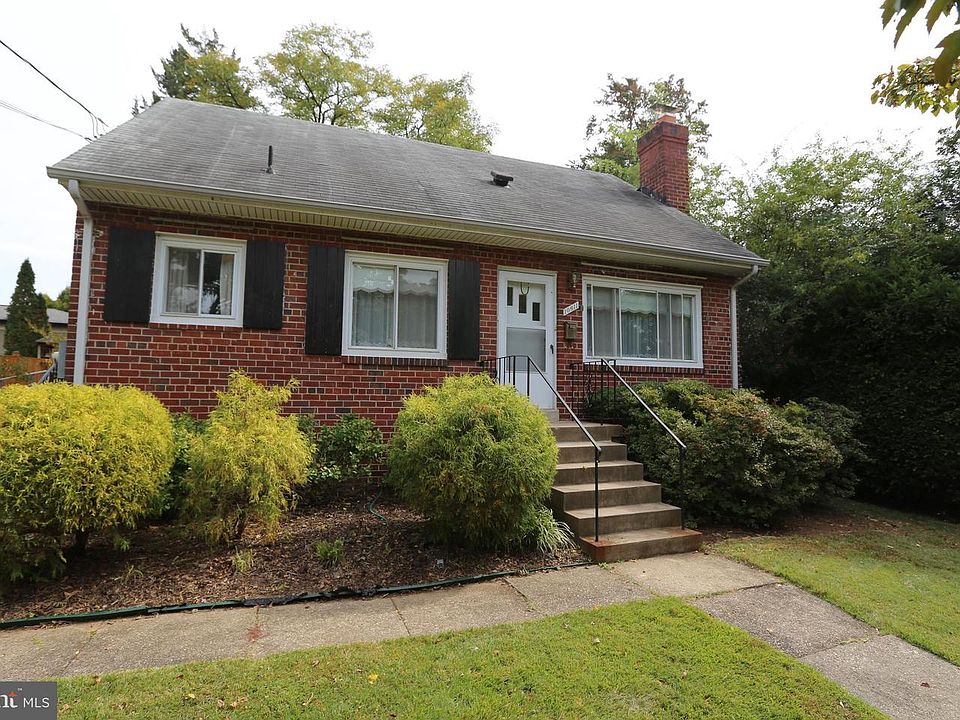 1st image of 10611 Lexington St