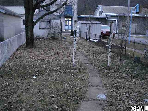 Home for Sale in Lykens, PA $21,000