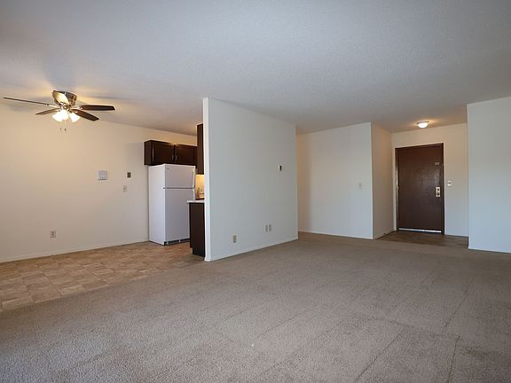 5th image of 8910 18th Ave S #1207
