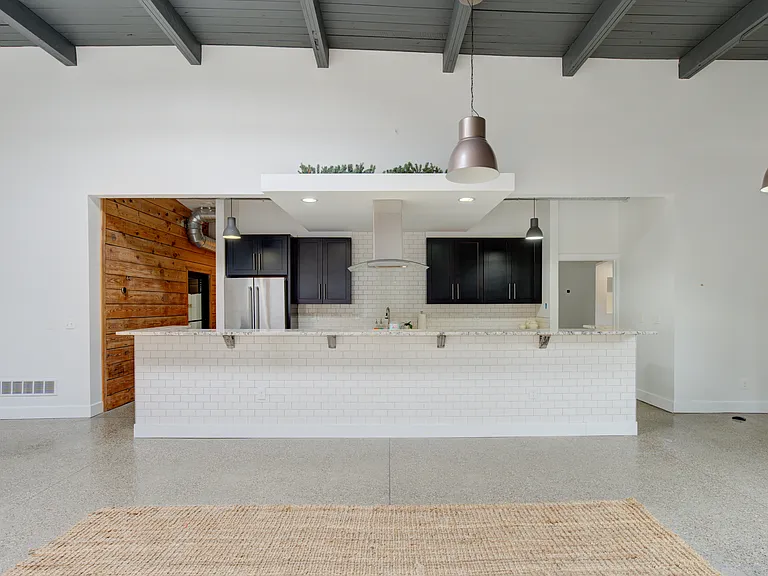 1300 Batavia Ave #2 — Photo 12