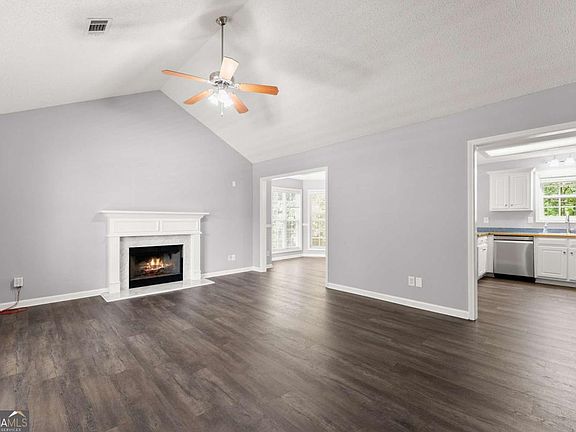 4th image of 5538 Mountain View Pkwy