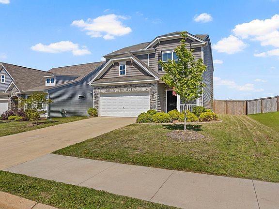 2nd image of 631 Pollyanna Dr
