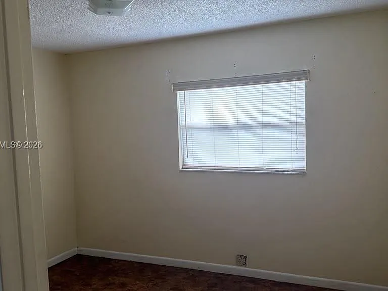 421 Las Palmas Cir #0 — Photo 6