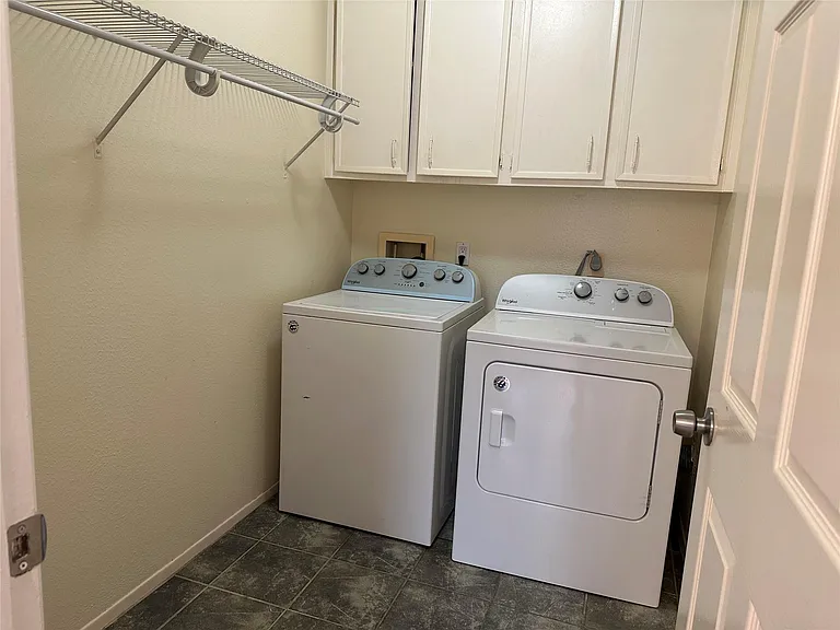 2826 Green Fields Dr — Photo 20