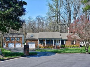 1345 Oak Ridge Dr, Chesapeake, VA 23322