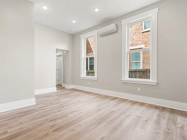 813 Washington Ave #1 — Photo 7