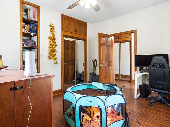 4th image of 254 Maryland Ave #1