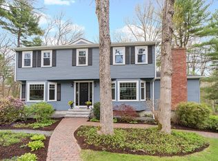 25 Lee Rd, Medfield, MA 02052
