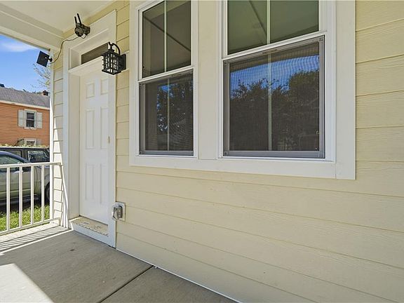 5th image of 2511 Middle Ave