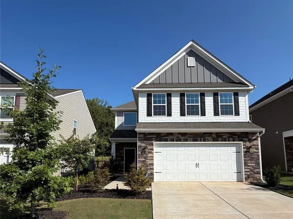 292 Runner Stone Ln, Fort Mill, SC 29715