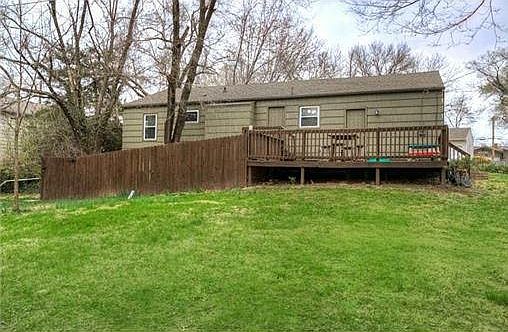 4th image of 503 E 131st Ct