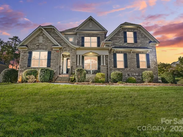 9319 Scorpio Ln, Mint Hill, NC 28227