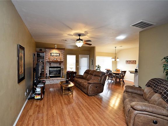 5th image of 8516 SW 37th St