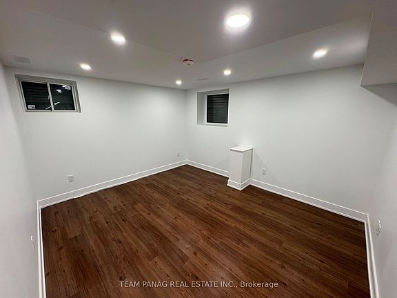 2nd image of 88 Keppel Cir