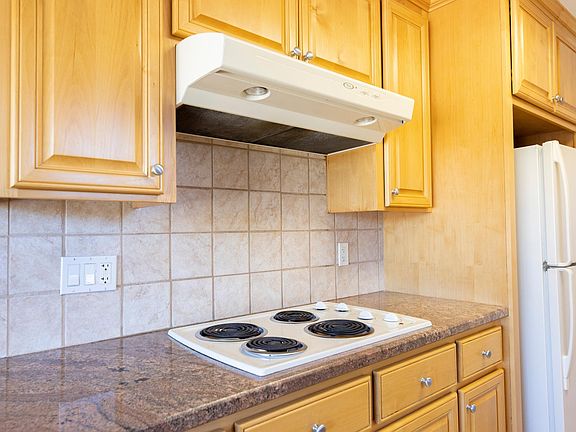 3rd image of 62 Kim Louise Dr APT 3