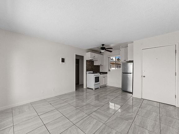 4th image of 4533 Pickford St #9