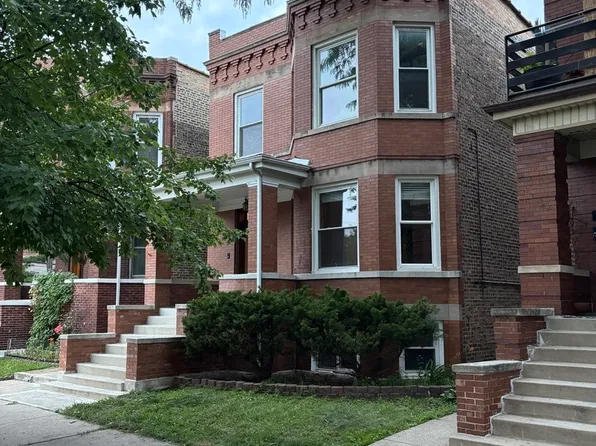 5028 W Pensacola Ave, Chicago, IL 60641