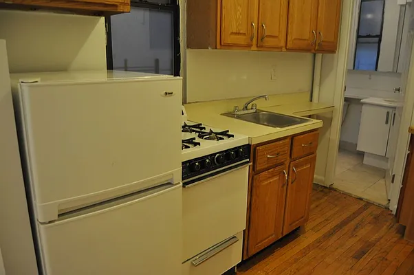 Rented by Sky Management | media 30