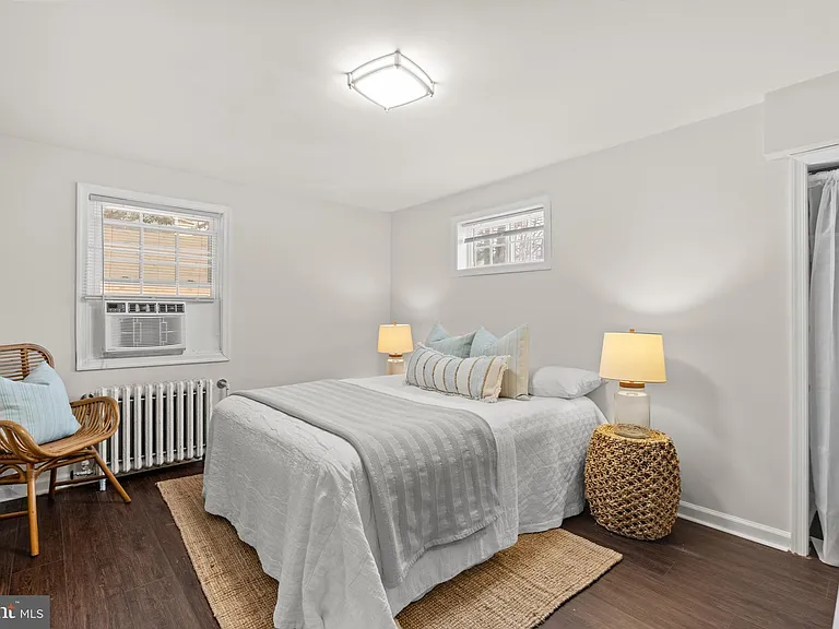 1700 Dewitt Ave #1 — Photo 11