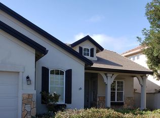 10 Elizabeth Cir, Salinas, CA 93906