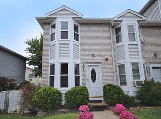 192 Rosedale Ave, Staten Island, NY 10312