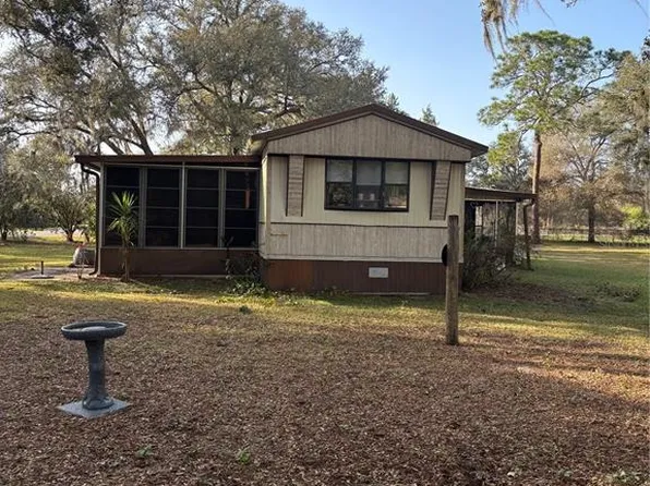 5675 SE 183rd Ter, Ocklawaha, FL 32179