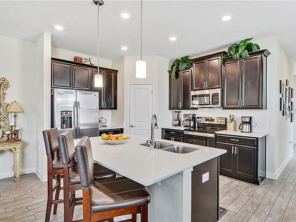 4th image of 5753 Mangrove Cove Ave