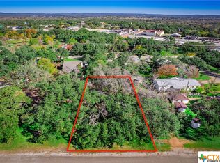 103 Haley Rd, Johnson City, TX 78636