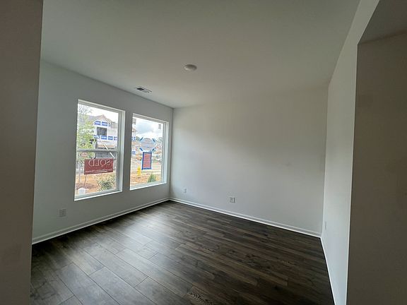 2nd image of 1307 Linn Cove Ct Lot 63
