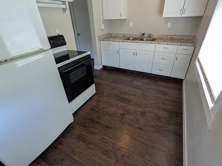 228 W 100 N #1 — Photo 3