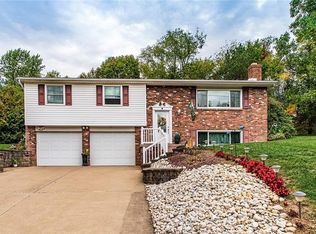 4124 Lockport Dr, Irwin, PA