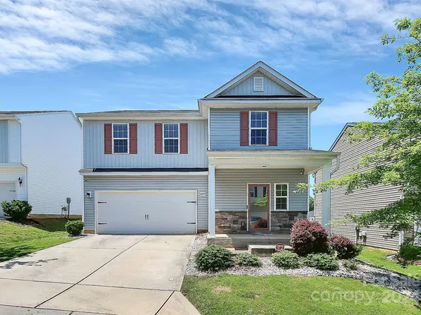 16007 Preston Knoll Ln, Charlotte, NC 28215