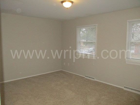 5th image of 236 1st Ave