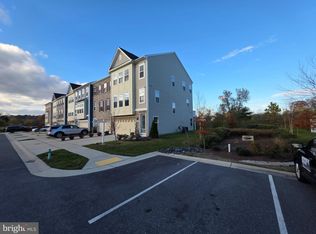 8381 Amber Beacon Cir, Millersville, MD