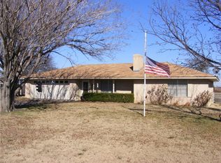 3340 Fm 639 N, Frost, TX 76641