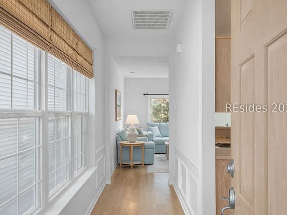 5th image of 17 Coronado Ct