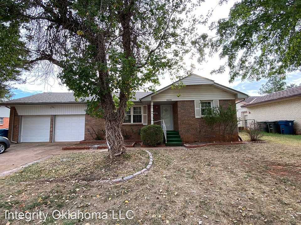 1st image of 1808 Hardy Dr