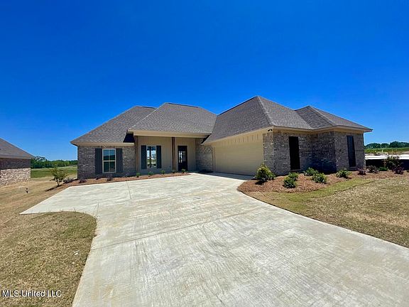 5th image of 225 Baleigh Dr
